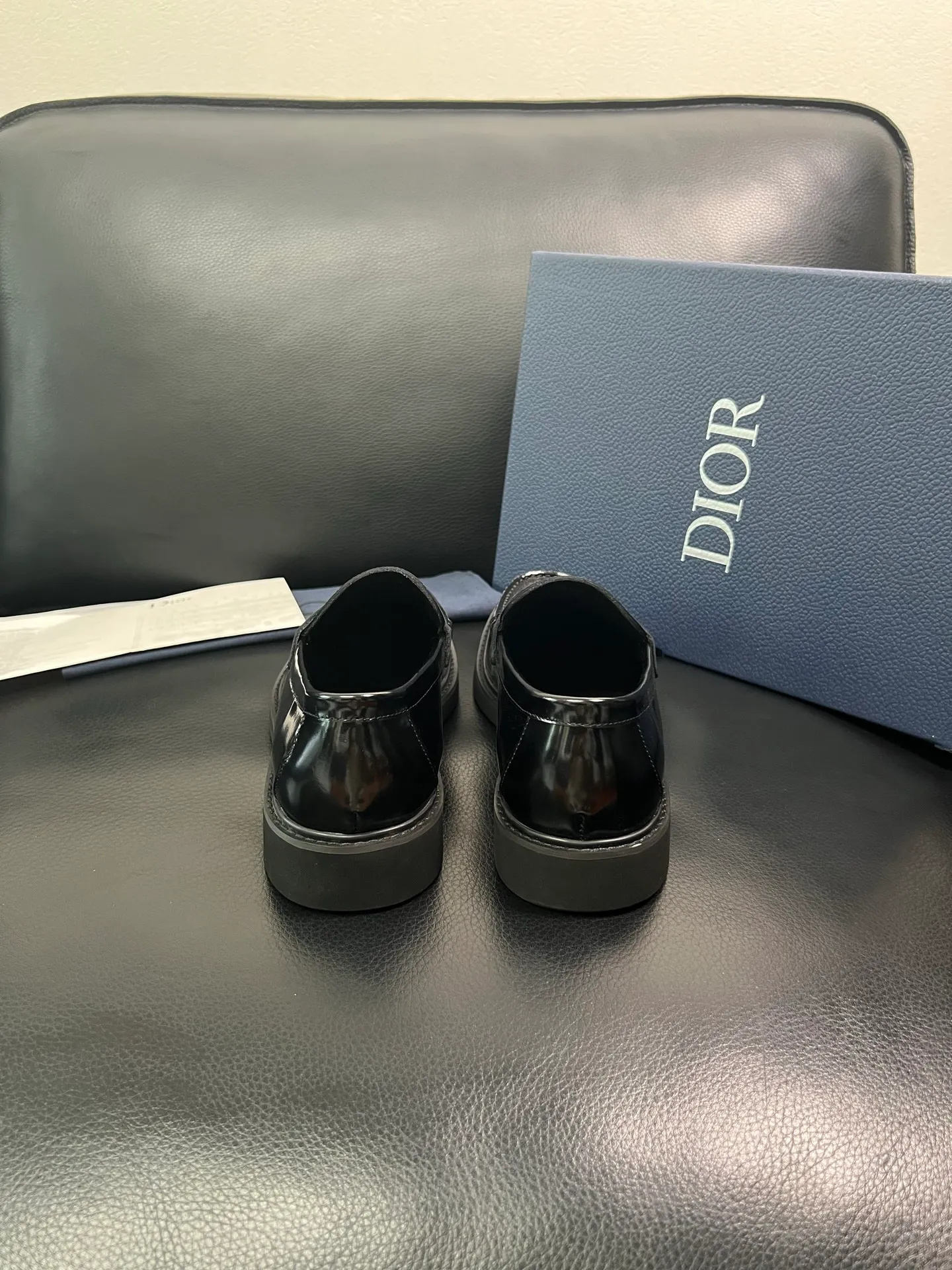 Men's men's shoes💰860 Dior top crafts Dior counter synchronization, original factory configuration, original cowhide fabric imported from Italy, breathable and comfortable imported water-dyed cow lining, sole: original factory special supply original sole super comfortable, original factory with single goods high quality, you can enter and exit the counter at will, welcome to compare counter synchronization, code number 39-44 (order 38 45) 85853